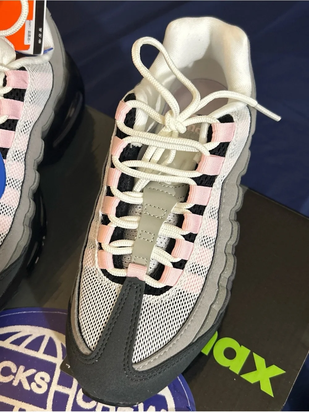 Nike Women’s' Air Max 95 BIG BUBBLE Sneakers - White, Pink, Blk, Gray Mesh Style